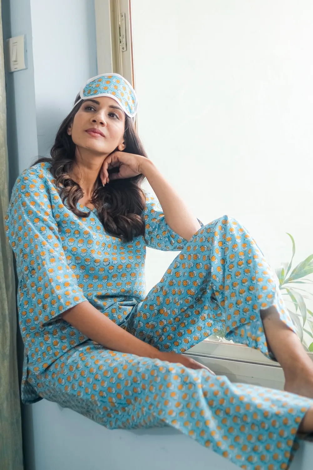 Sootisyahi 'Rosey Retreat' Handblock Printed Pure Cotton Night Suit