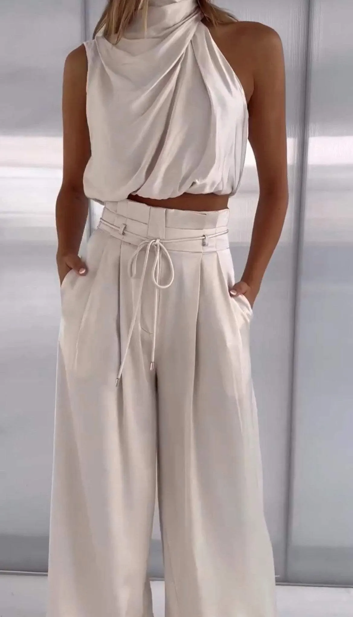Stylish Women's Halterneck Dress