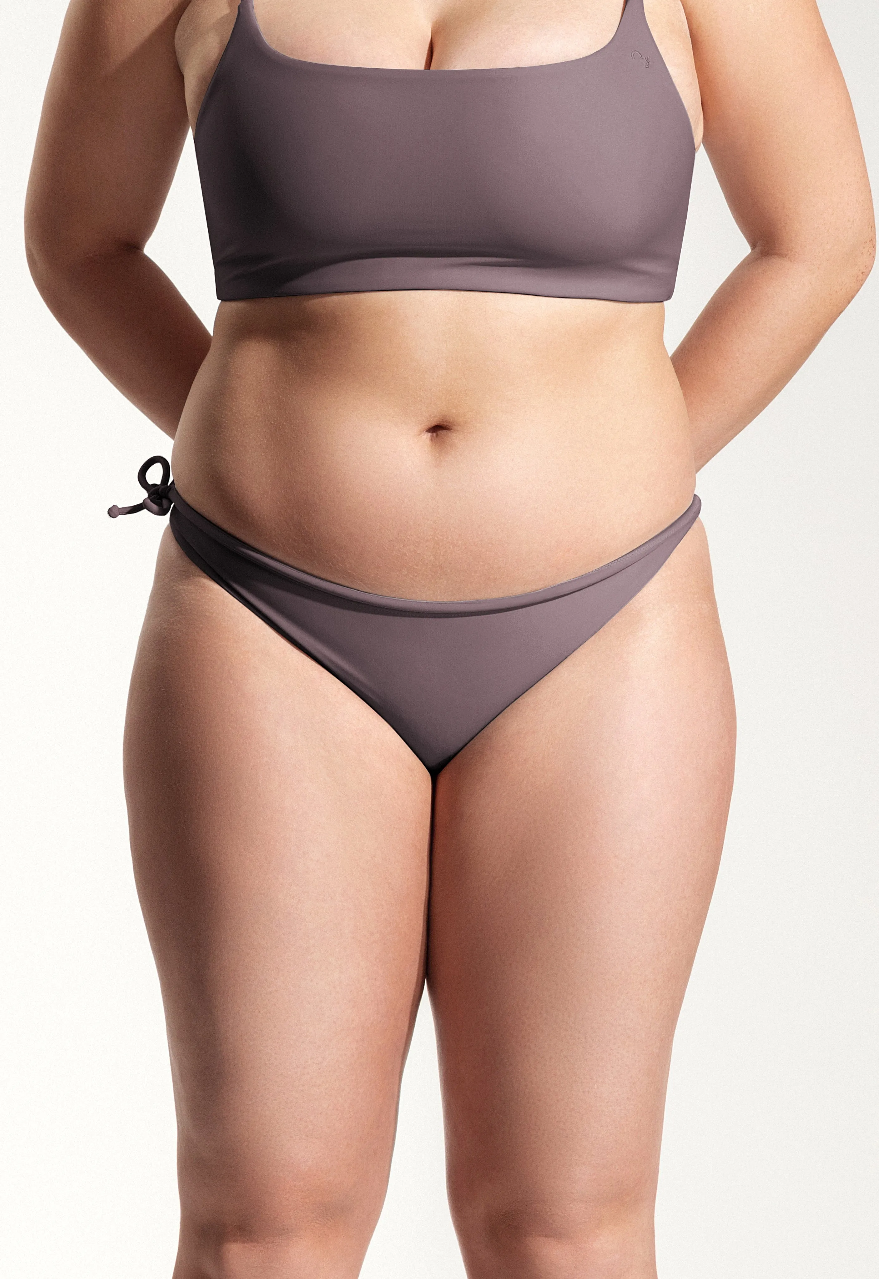 Surf Bikini Bottom "Mako" in dark lavender