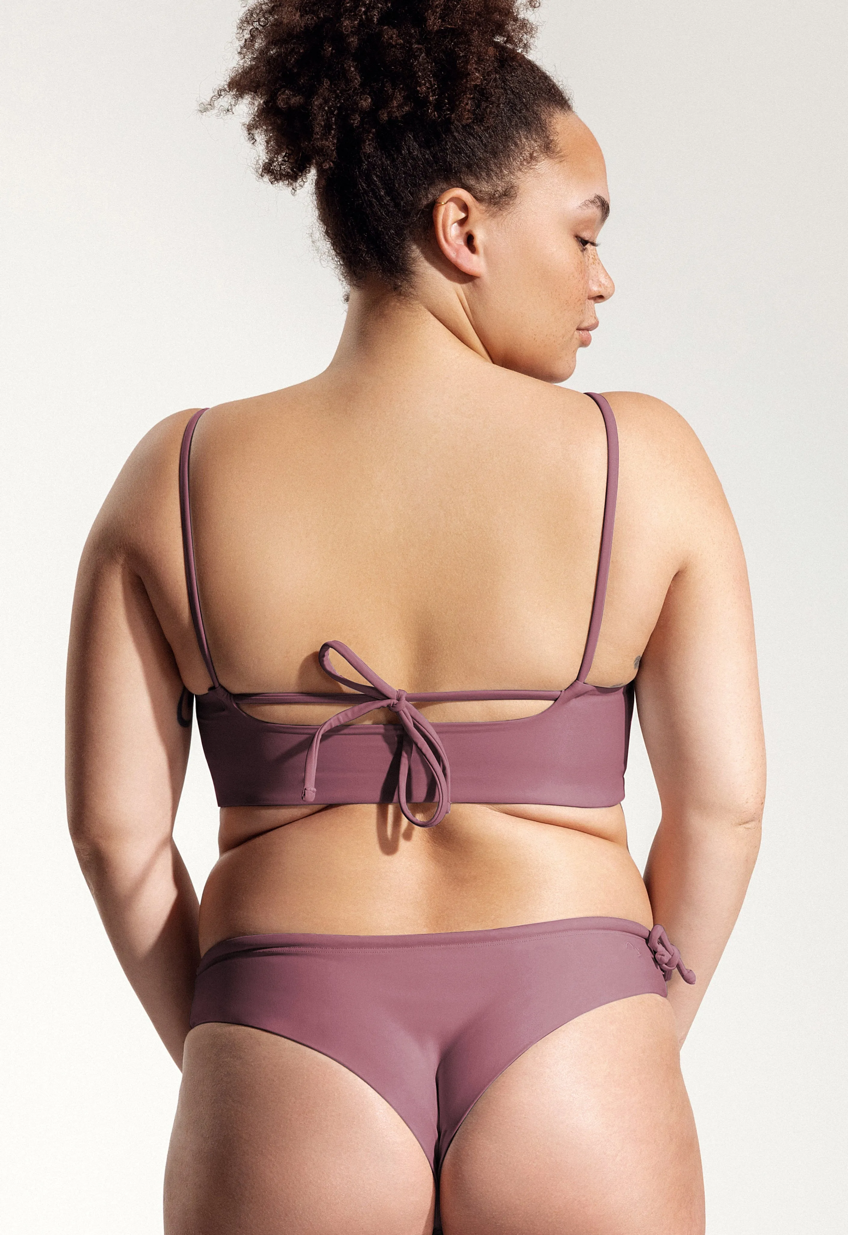 Surf Bikini Top "Buri" in sunset purple