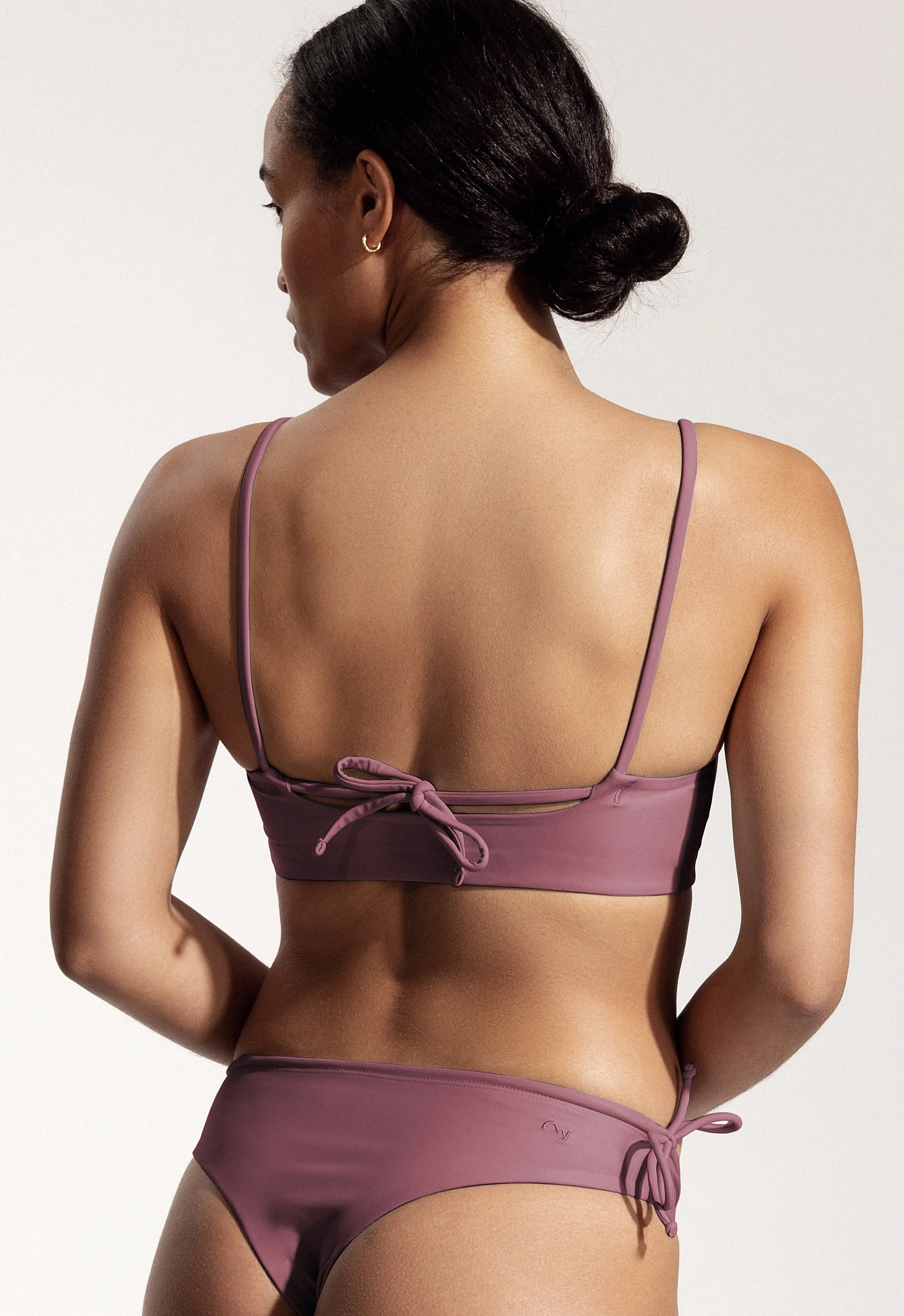 Surf Bikini Top "Buri" in sunset purple
