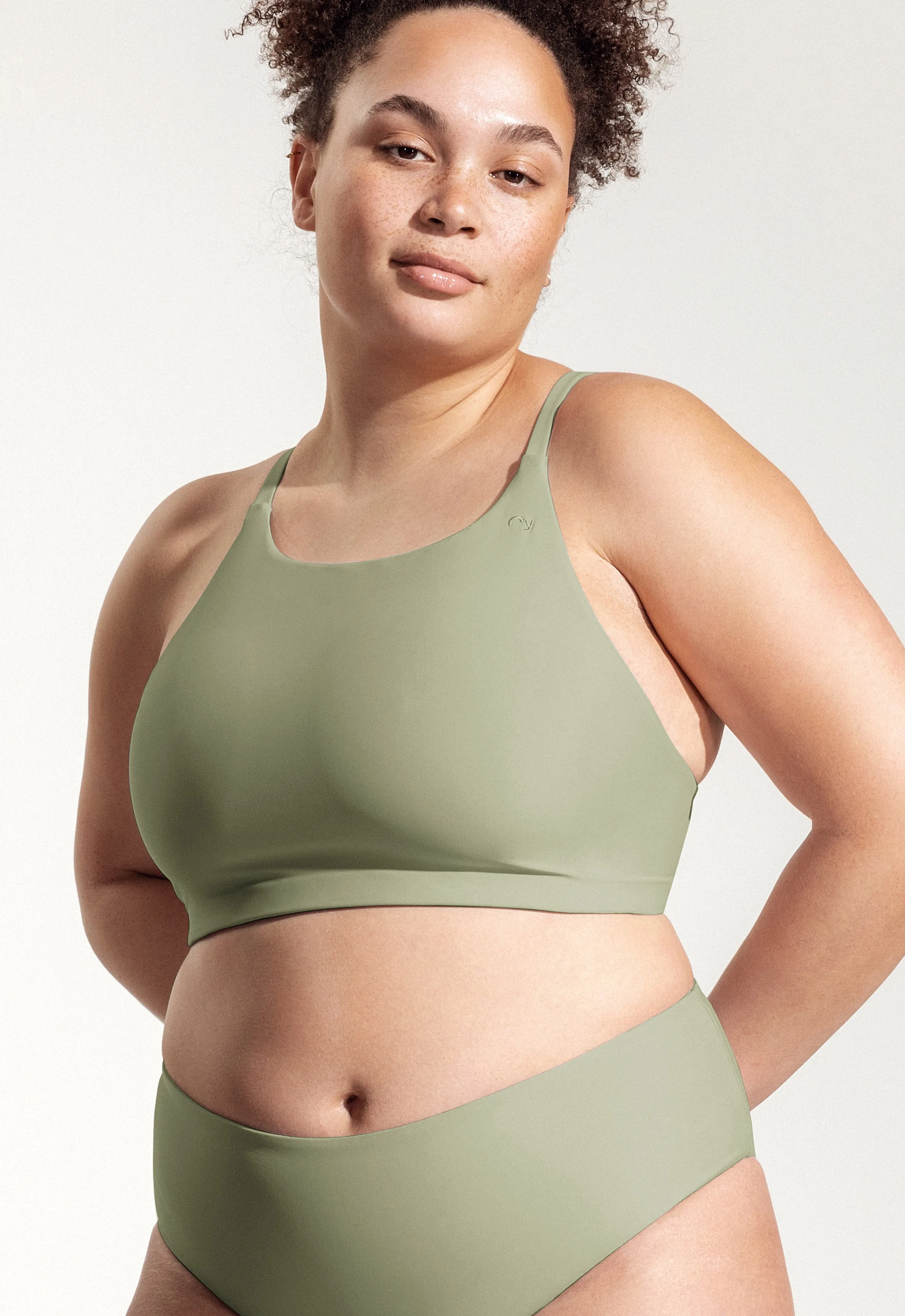 Surf Bikini Top "Goby" in sage green