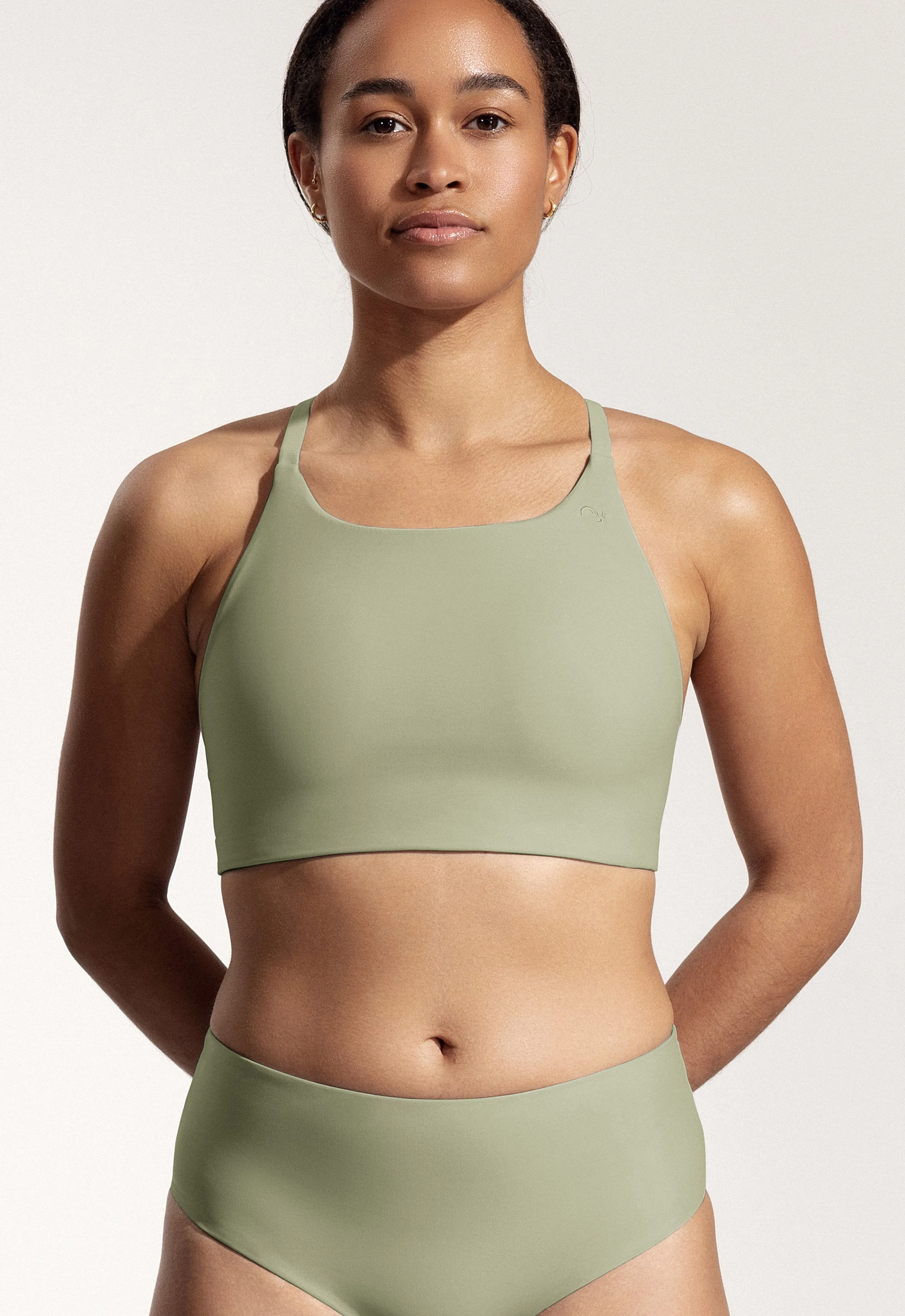 Surf Bikini Top "Goby" in sage green