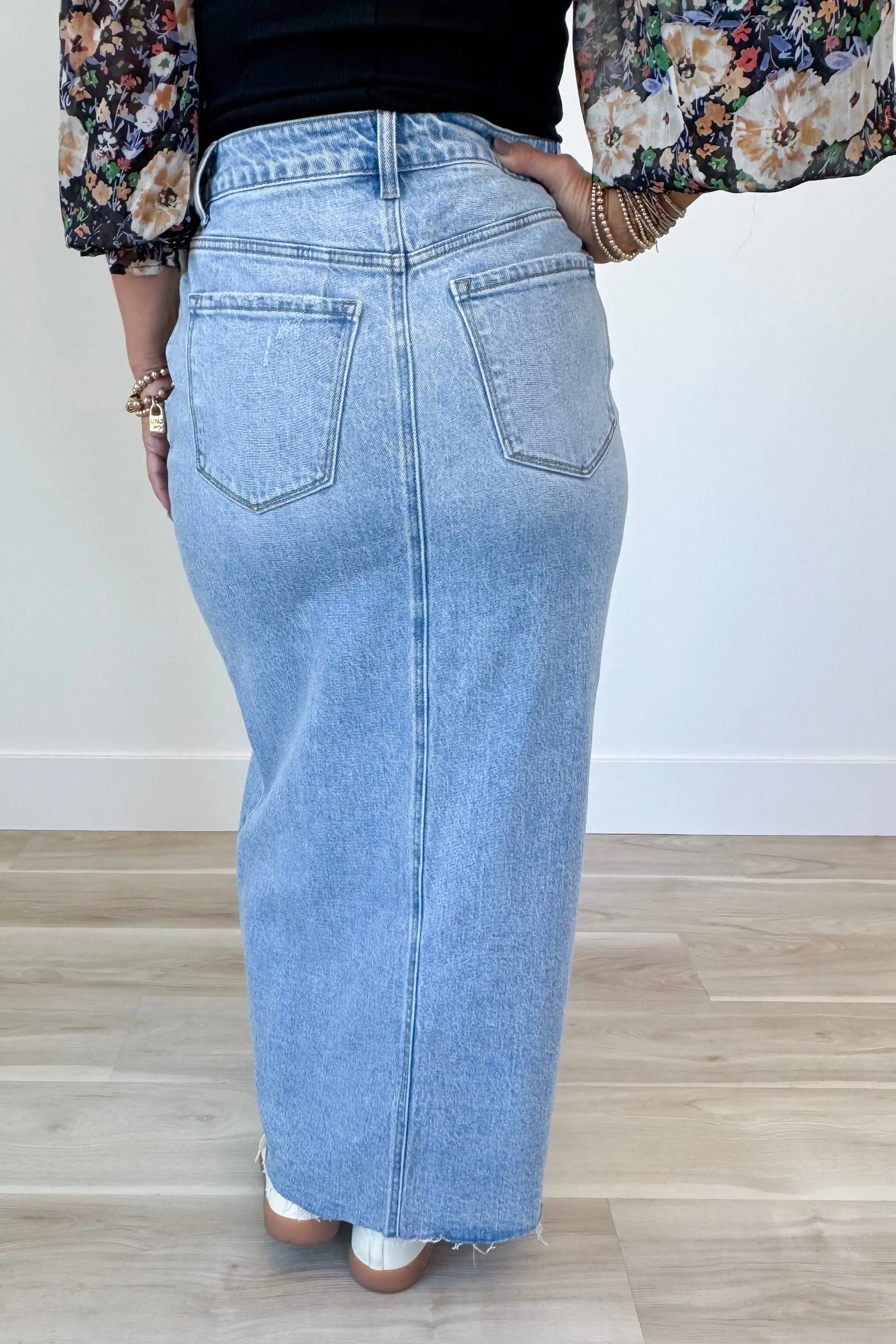 Travel The World Skirt