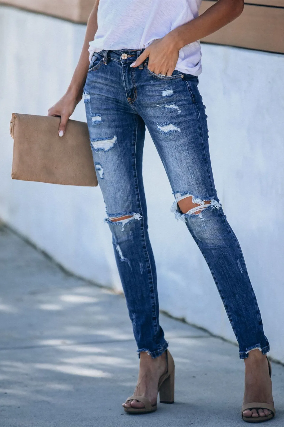 Universal Mid Rise Distressed Skinny - Dark Wash