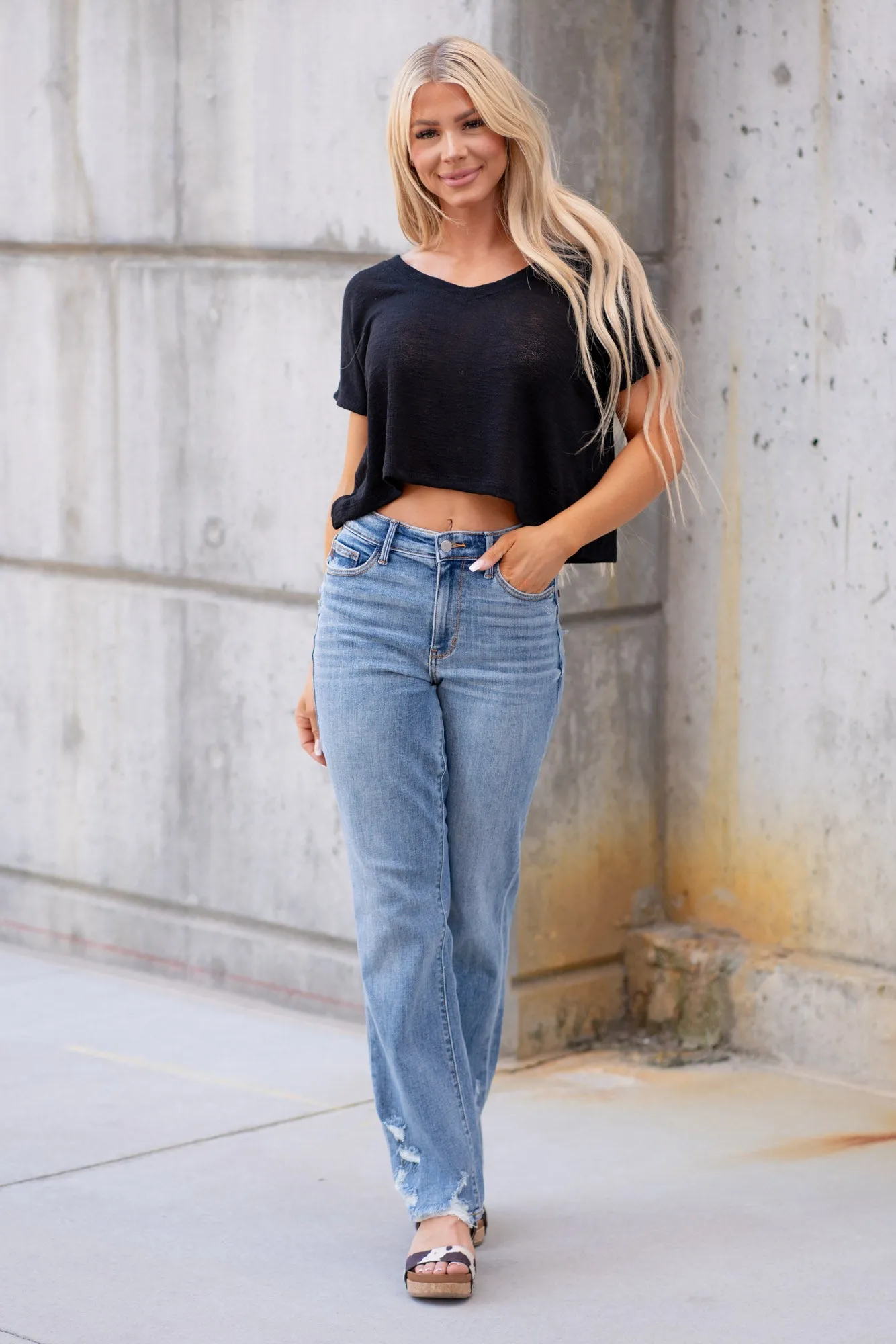V-Neck Short Sleeve Crop T-Shirt