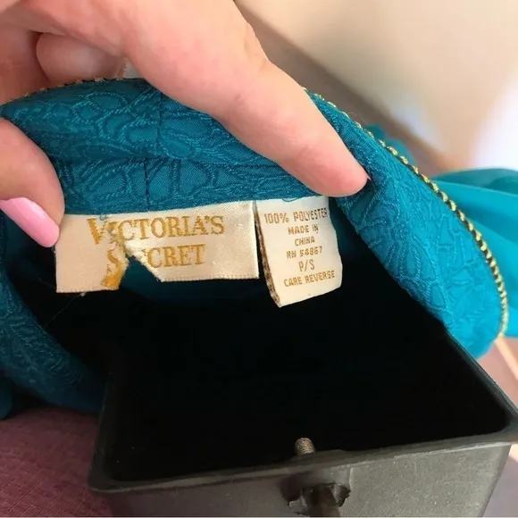 VICTORIA'S SECRET Gold Label Vintage Blue Green Satin Robe Sleepwear Loungewear