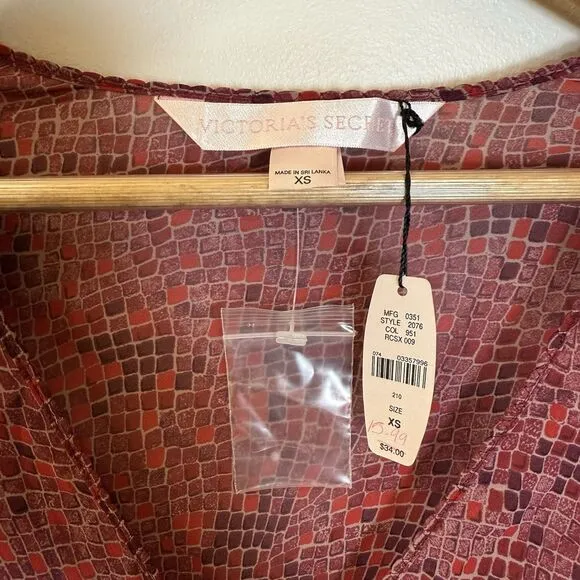 Victoria’s Secret Lounge Set XS Red Snake Print Long Sleeve Tunic Satin Pants