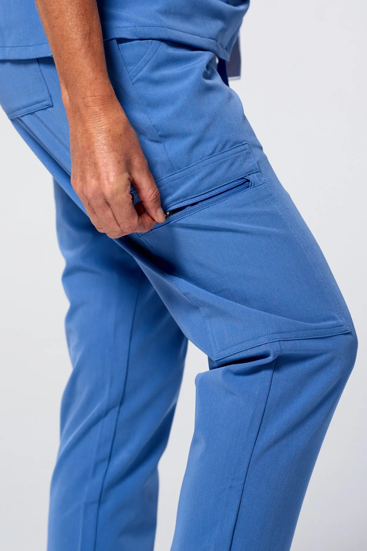 Women's 6-Pocket Jogger