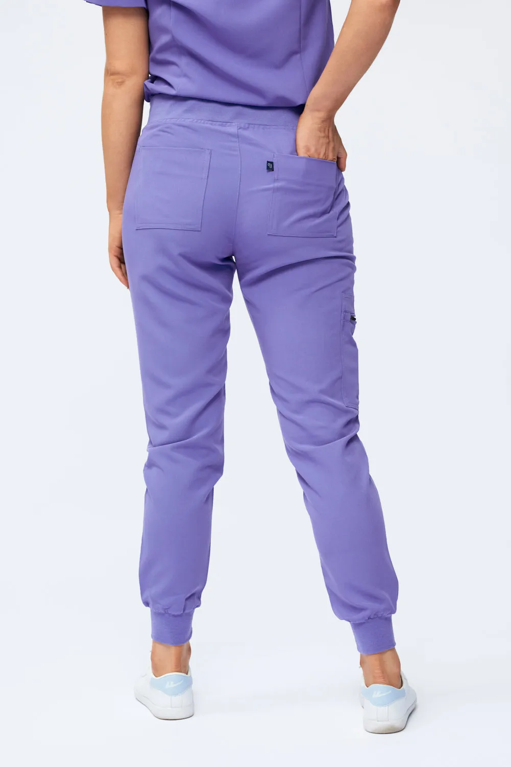 Women's 6-Pocket Jogger