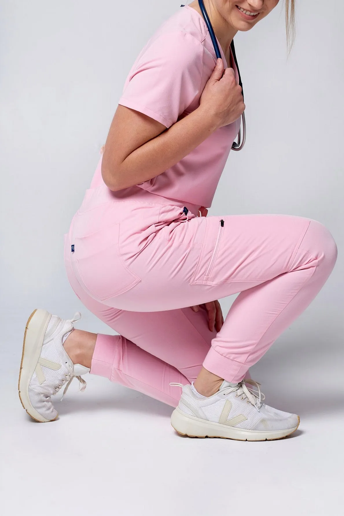Women's 6-Pocket Jogger