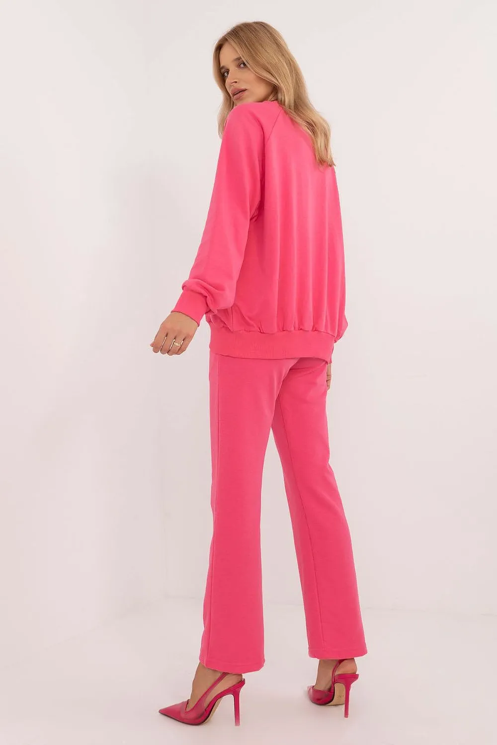 Women's casual style tracksuit set