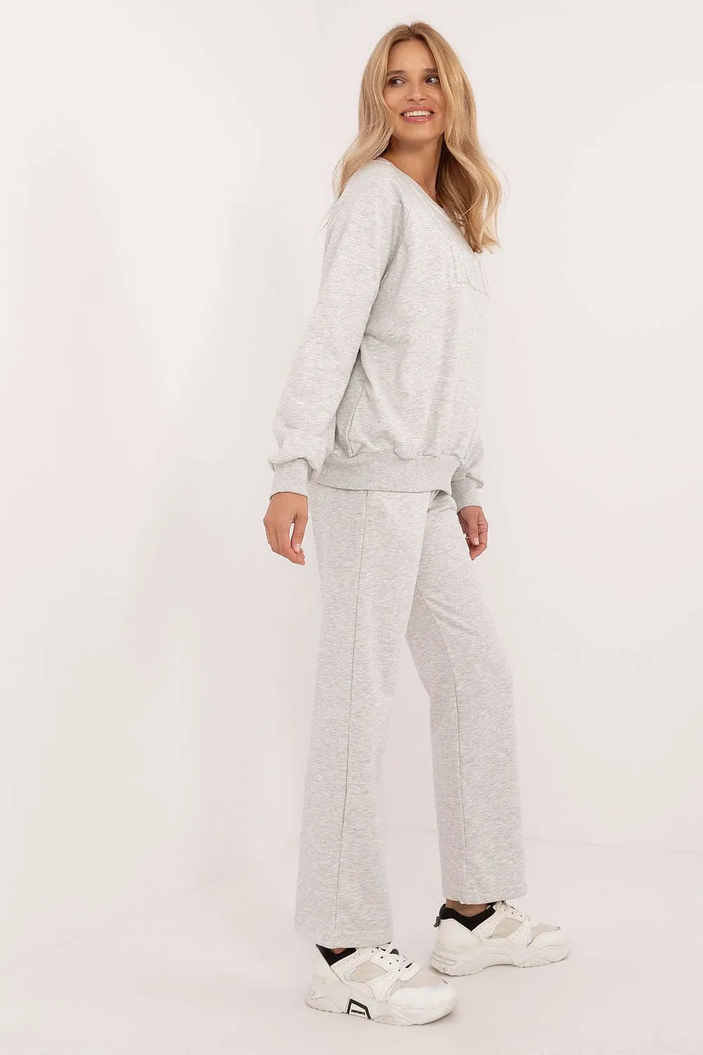 Women's casual style tracksuit set