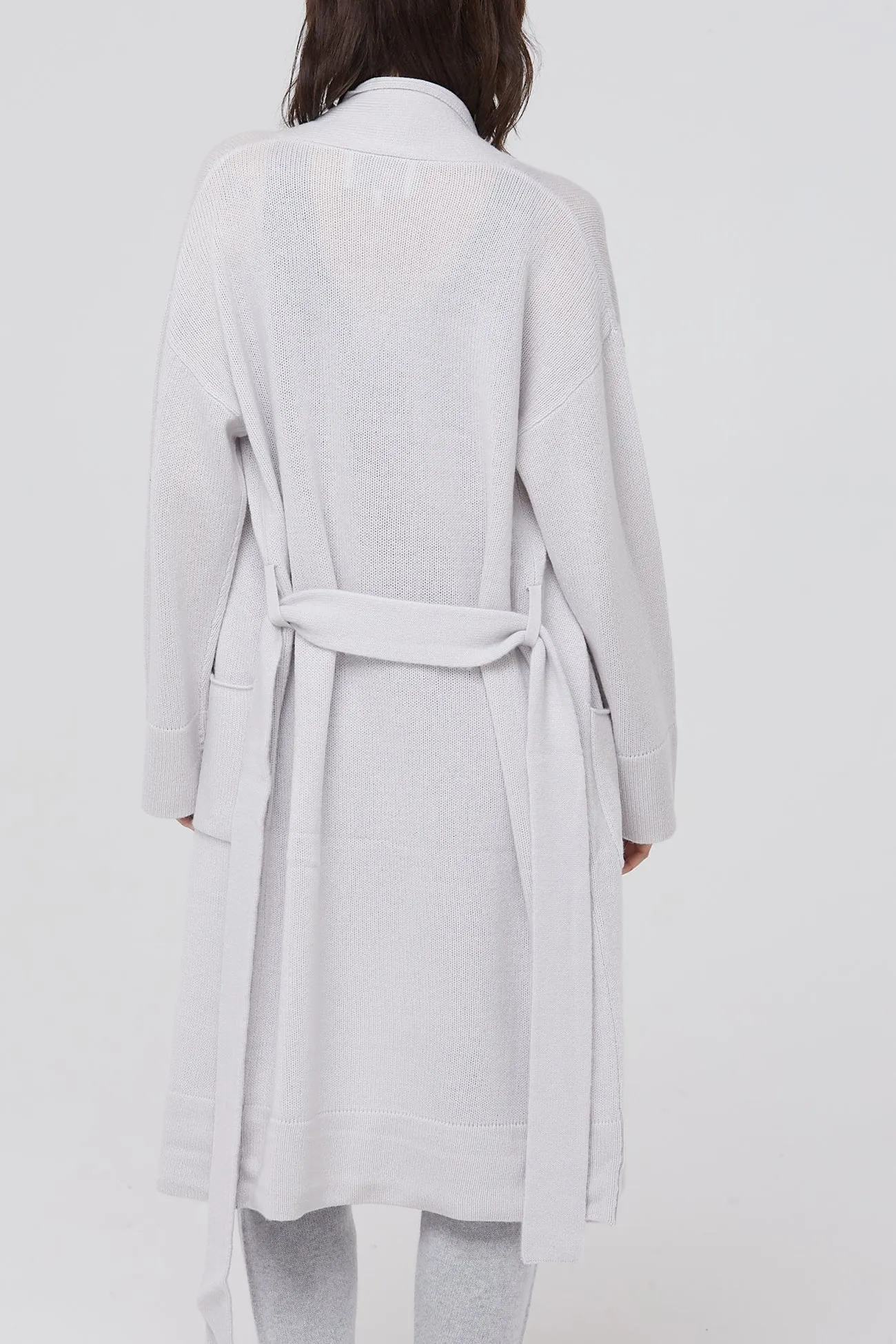YNES ROBE
