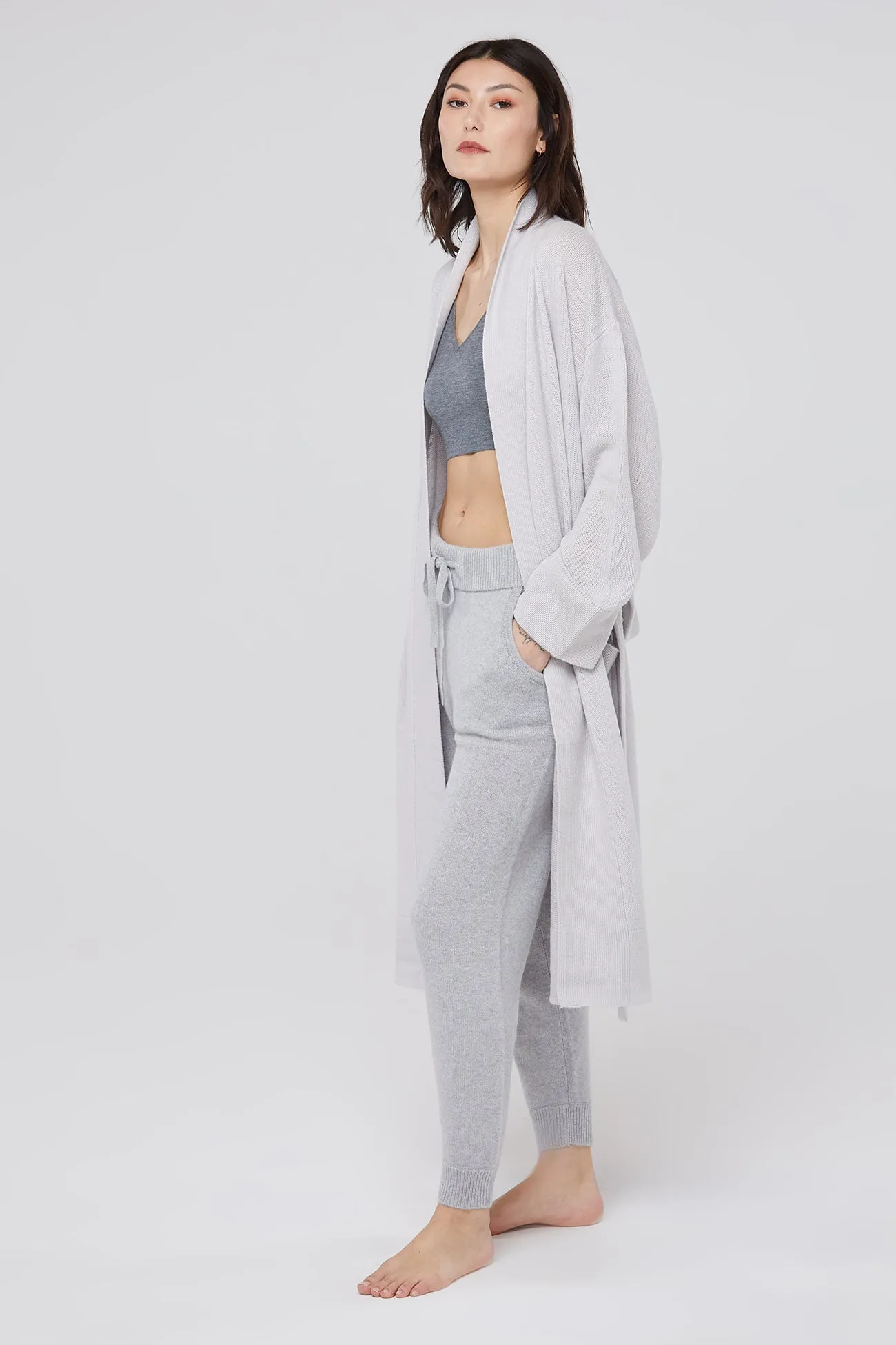 YNES ROBE